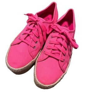 WILD PAIR Sofeya Round Toe Platform Tennis Shoe Lace Up Neon Pink  7
